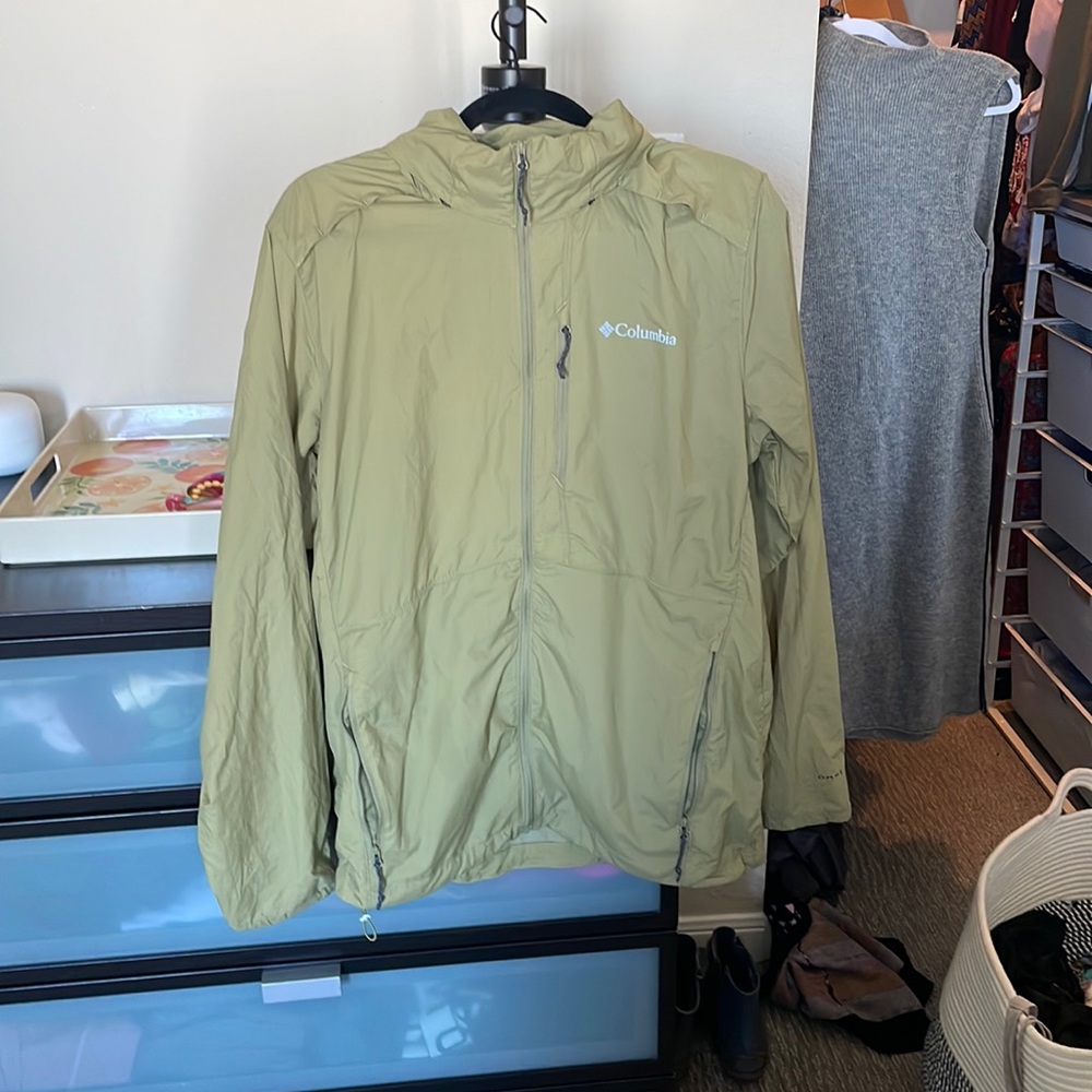 Columbia light jacket